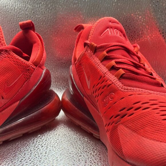 Size 11 Nike Air Max 270 University Triple Red Mens Running Shoes CV7544-600 - Picture 6 of 12